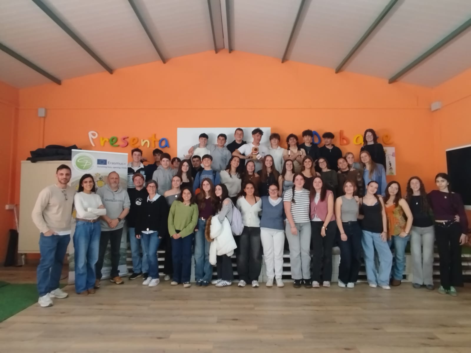 MovGrupoAlbi5